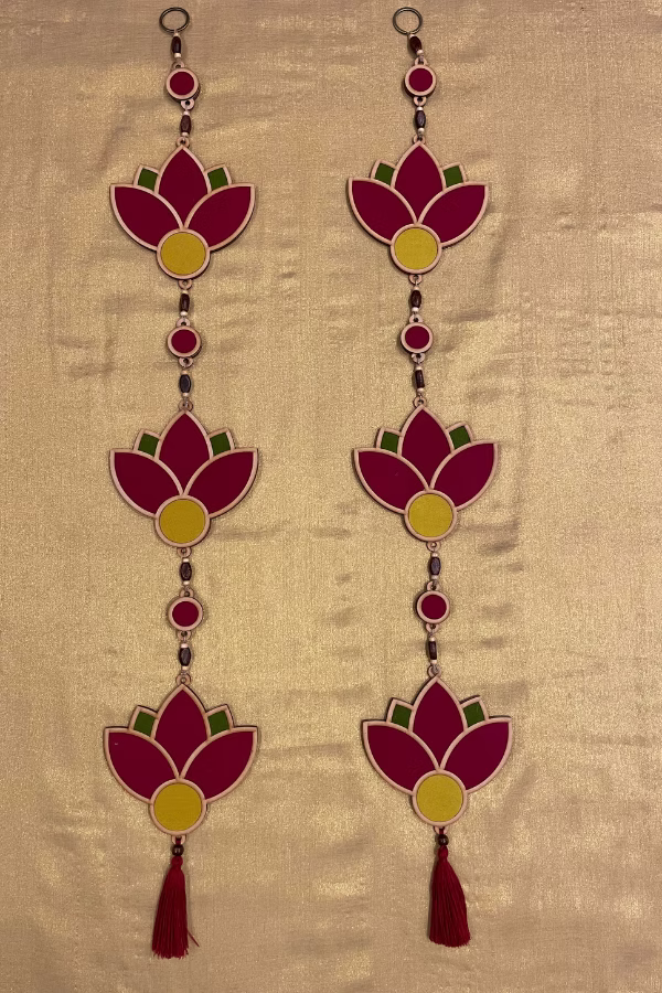 WHE Red floral wall hangings combo