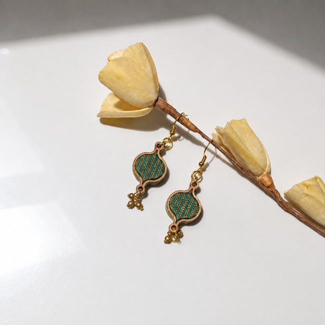 WHE Green Brocade Festive Repurposed Fabric and Wood Choker Earrings