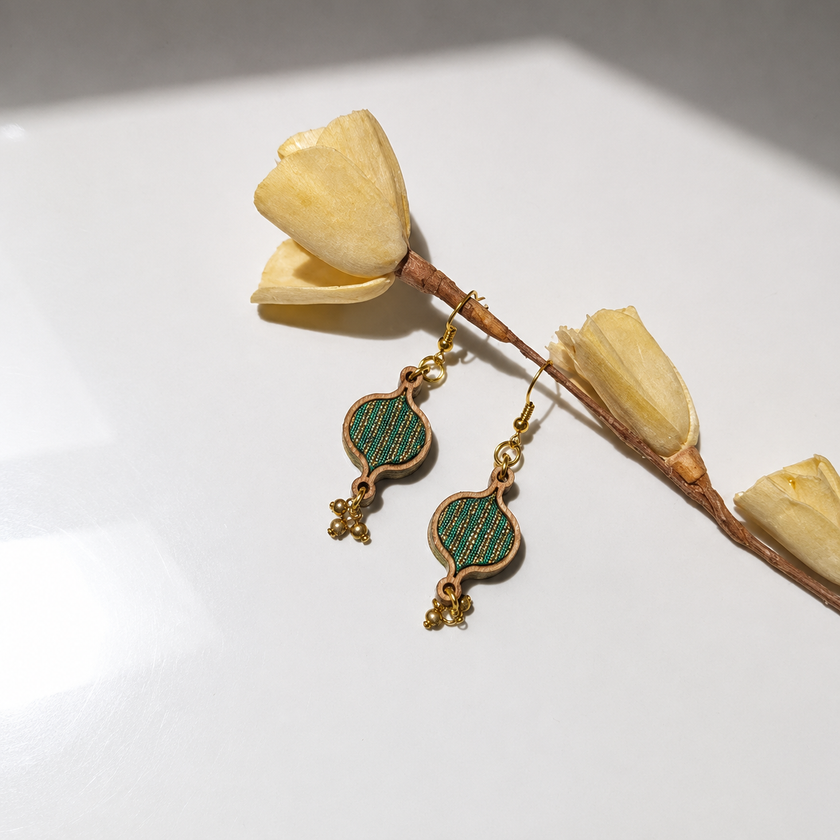 WHE Green Brocade Festive Repurposed Fabric and Wood Choker Earrings