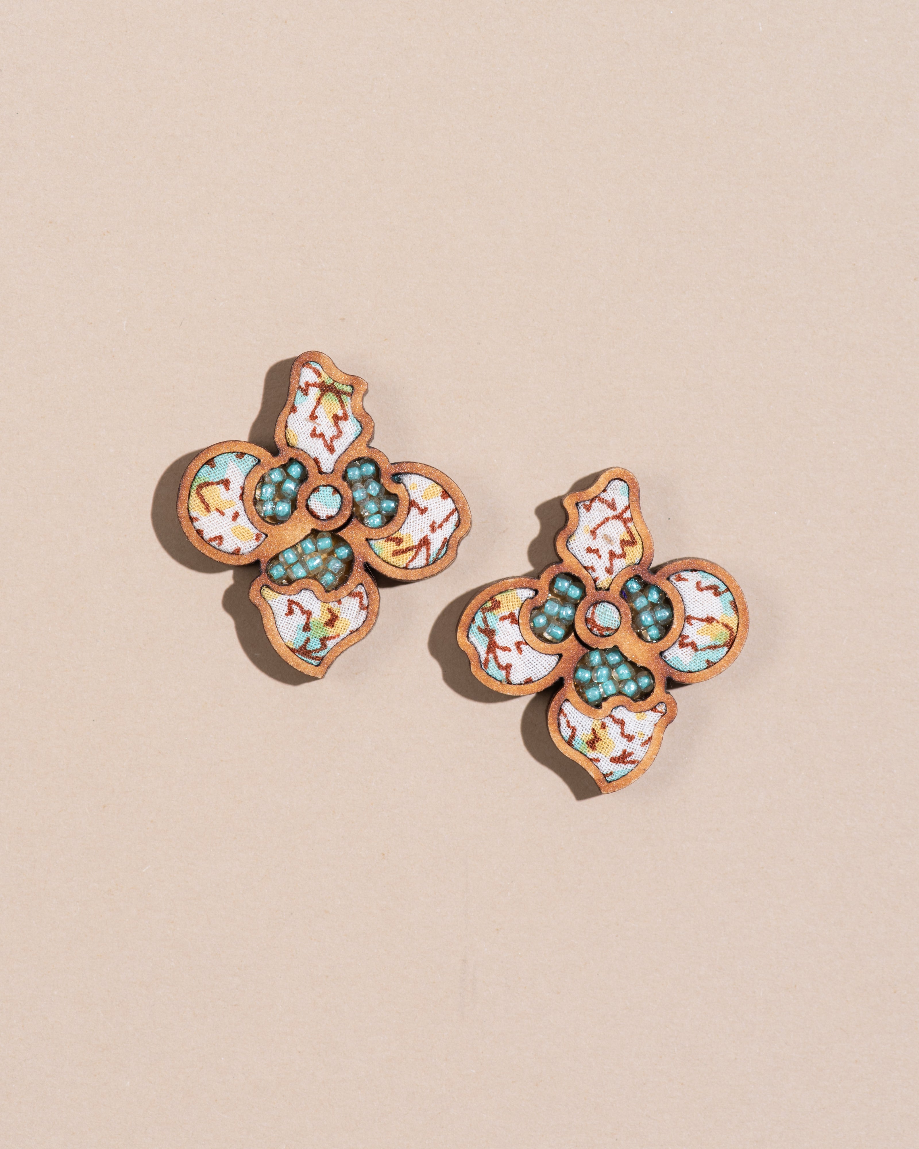 WHE Turquoise White Repurposed Fabric and Wood Flower Stud Earrings