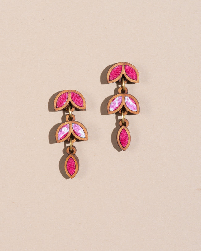 WHE Shades of Pink Bloom Repurposed Fabric and Wood Leaf Dangler