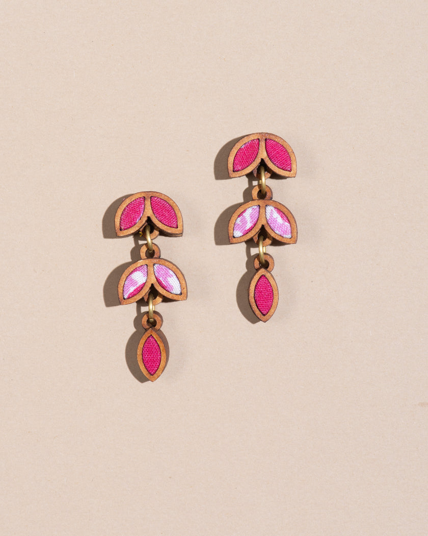 WHE Shades of Pink Bloom Repurposed Fabric and Wood Leaf Dangler