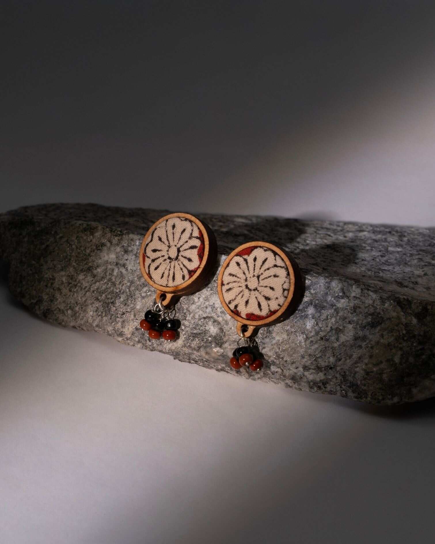 WHE Multicolor Floral Kalamkari Repurposed Fabric and Wood Round Studs