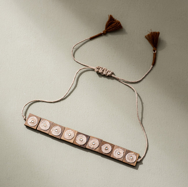 WHE Square Wooden Block Jute Choker