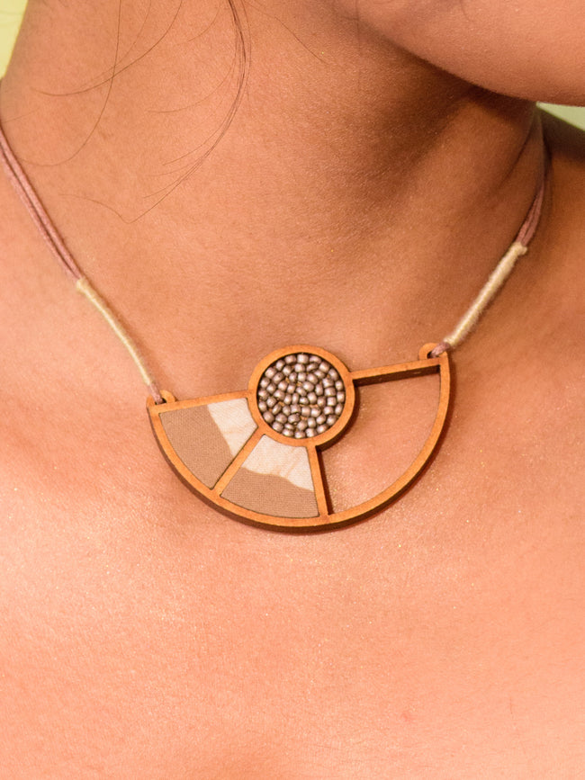 WHE Beige and White Geometrical Repurposed Fabric and Wood Adjustable Pendant Necklace