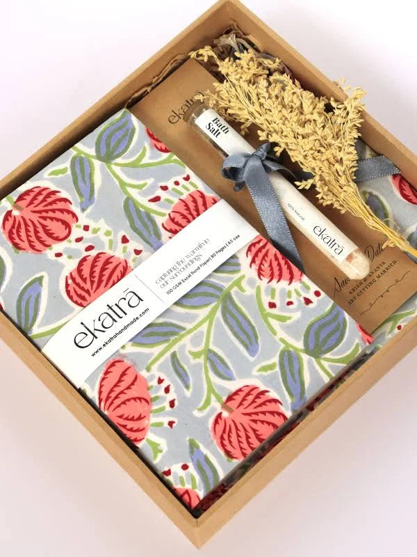 Ekatra Pause Box Gift Set